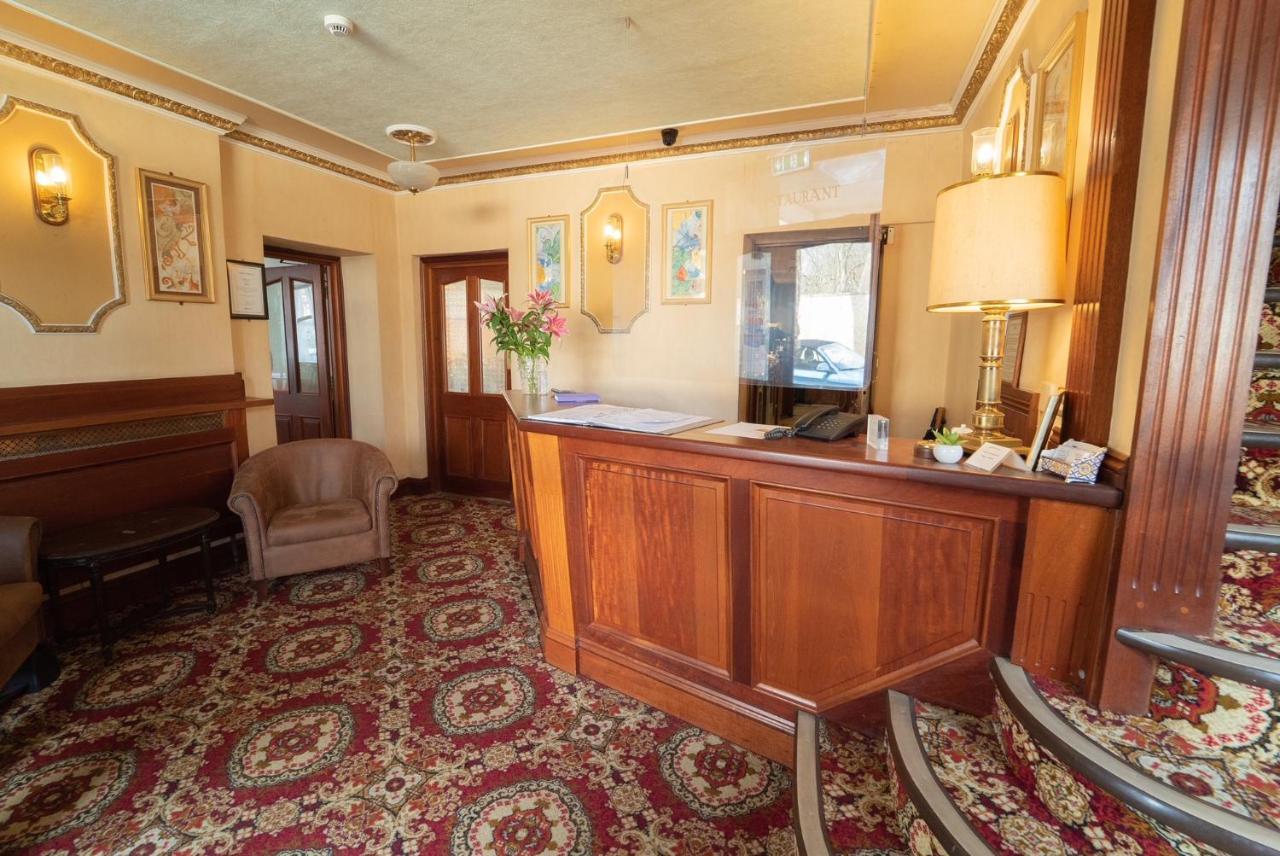 Littlebury Hotel Bicester Bagian luar foto